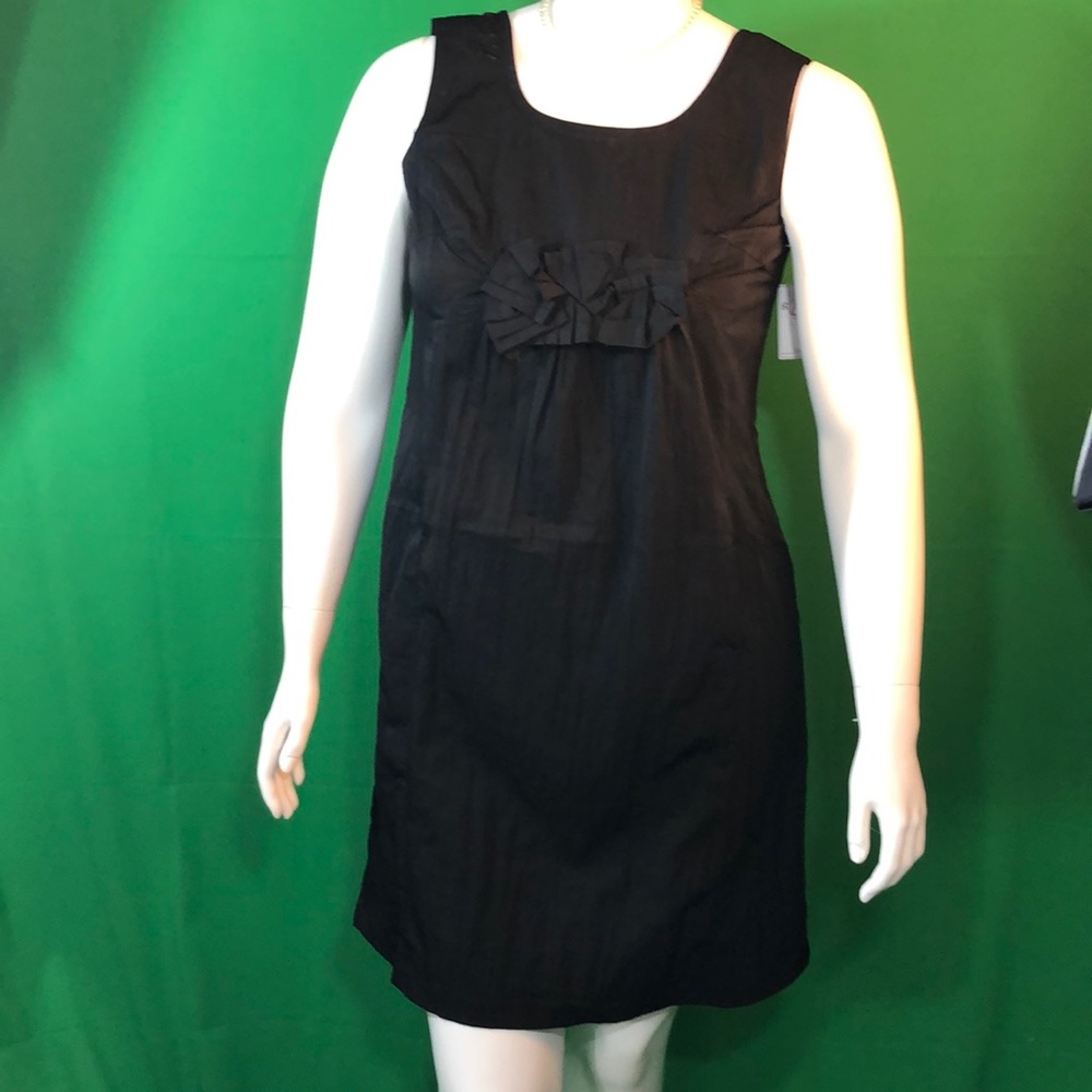 G & M Collection Black Sleeveless - Picture 2 of 5